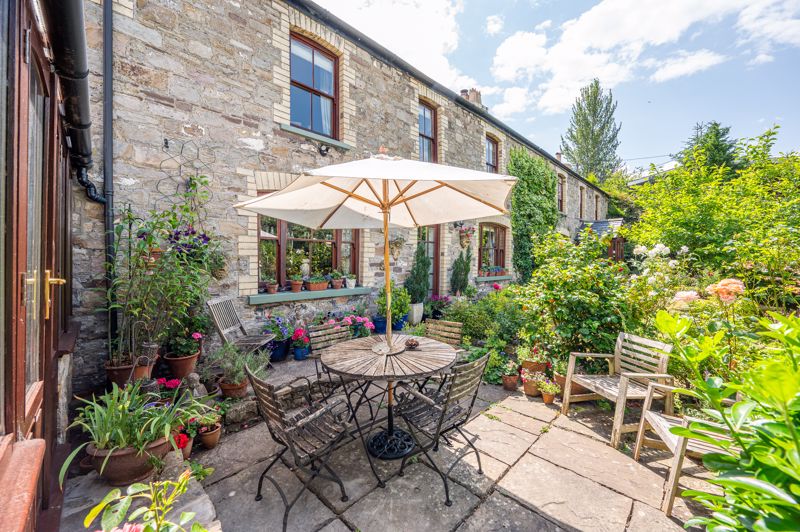 Patio- click for photo gallery